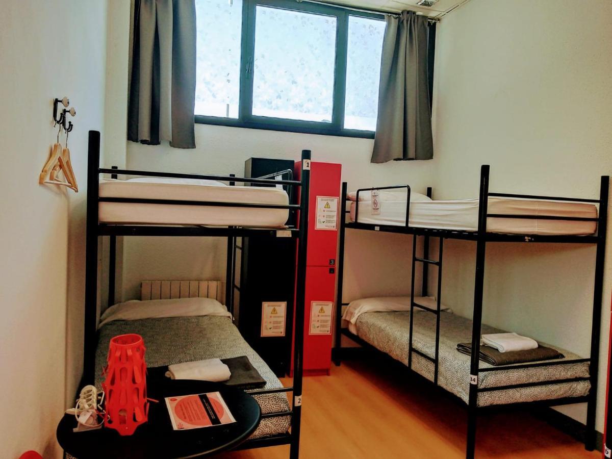 Bed 6-Bed Mixed Dormitory Room