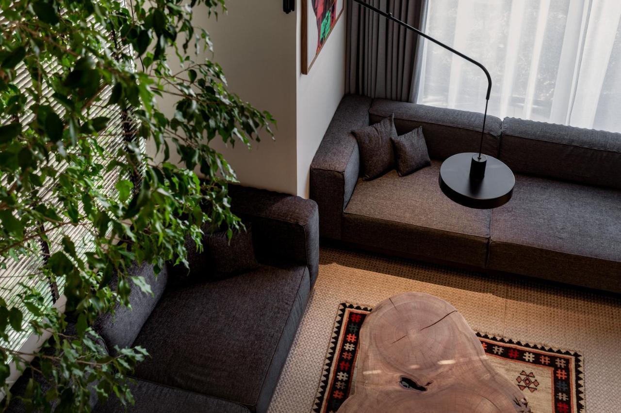 Living Suite