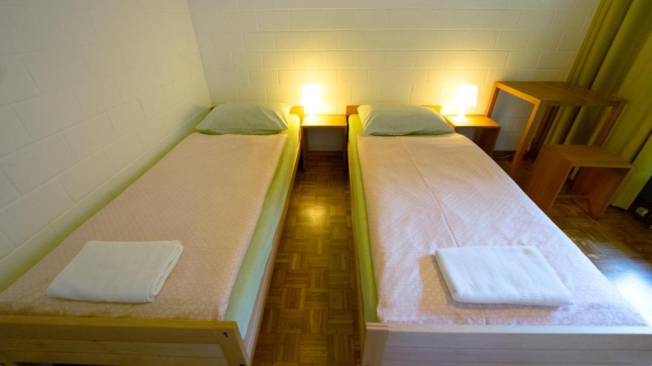 Chambre Lits Jumeaux avec Douche