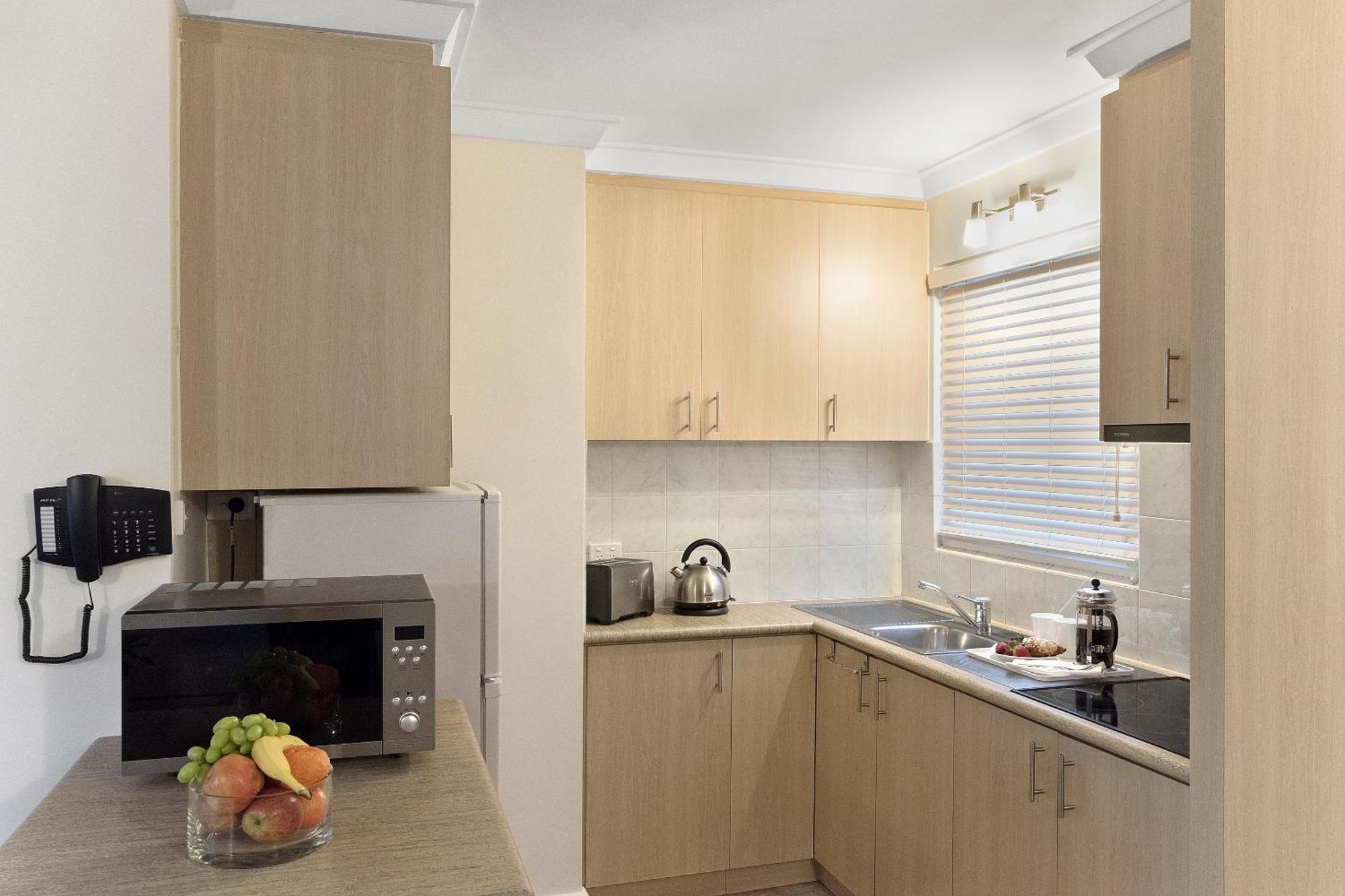 One-Bedroom Suite with Courtyard,558092526:JPEG