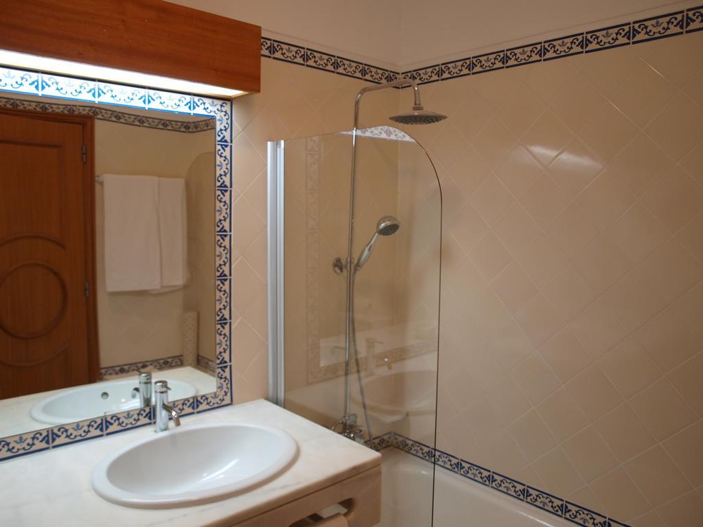 One-Bedroom Apartment (2 Adults + 2 Children up to 12 years old)