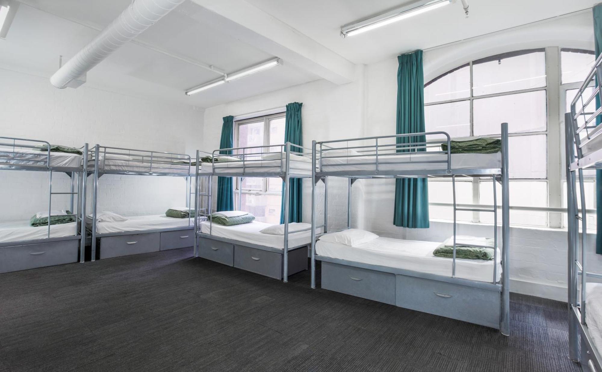 Bed in 10-Bed Mixed Dormitory Room with Shared Bathroom,1277318395:JPEG