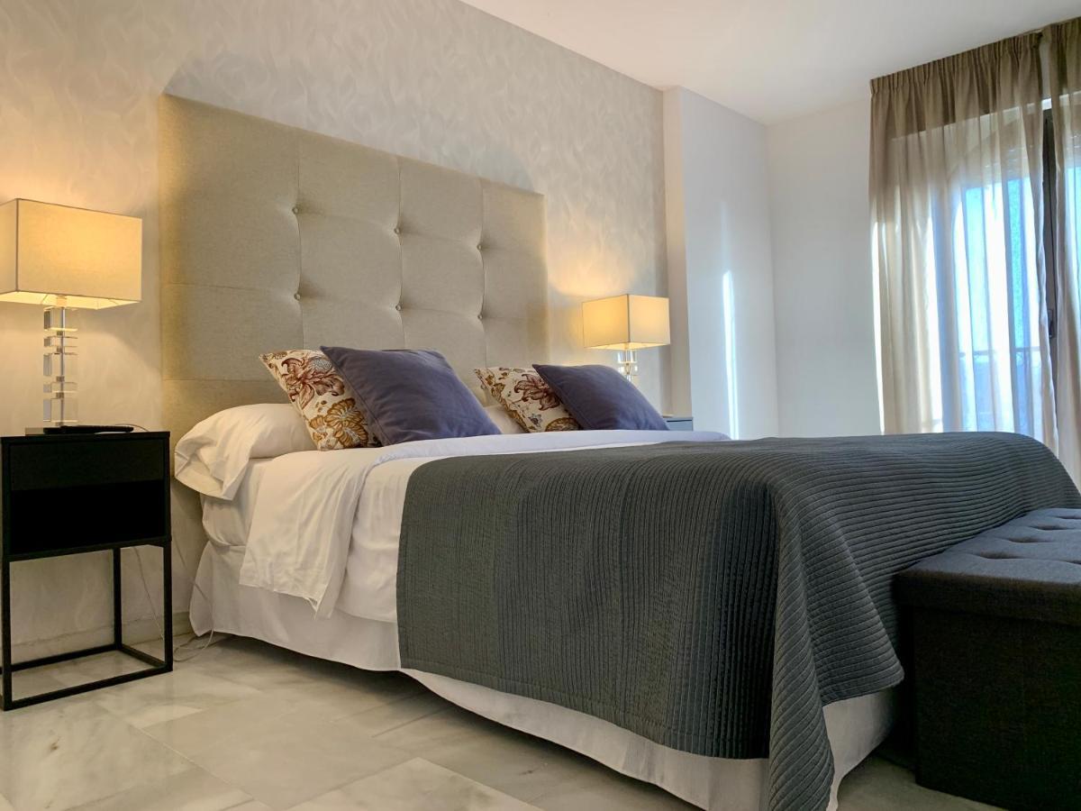 Apartment mit 2 Schlafzimmern und Blick auf Puerto Banus (4 Erwachsene)