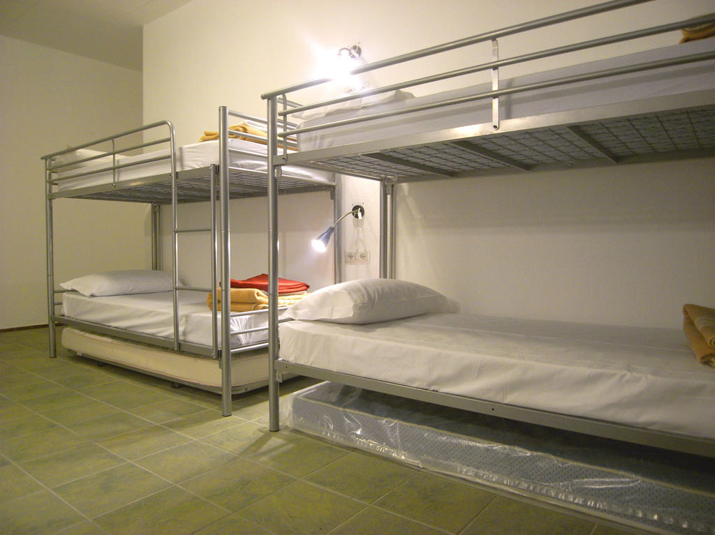 Bed 4-Bed Mixed Dormitory Room,137786403:JPEG
