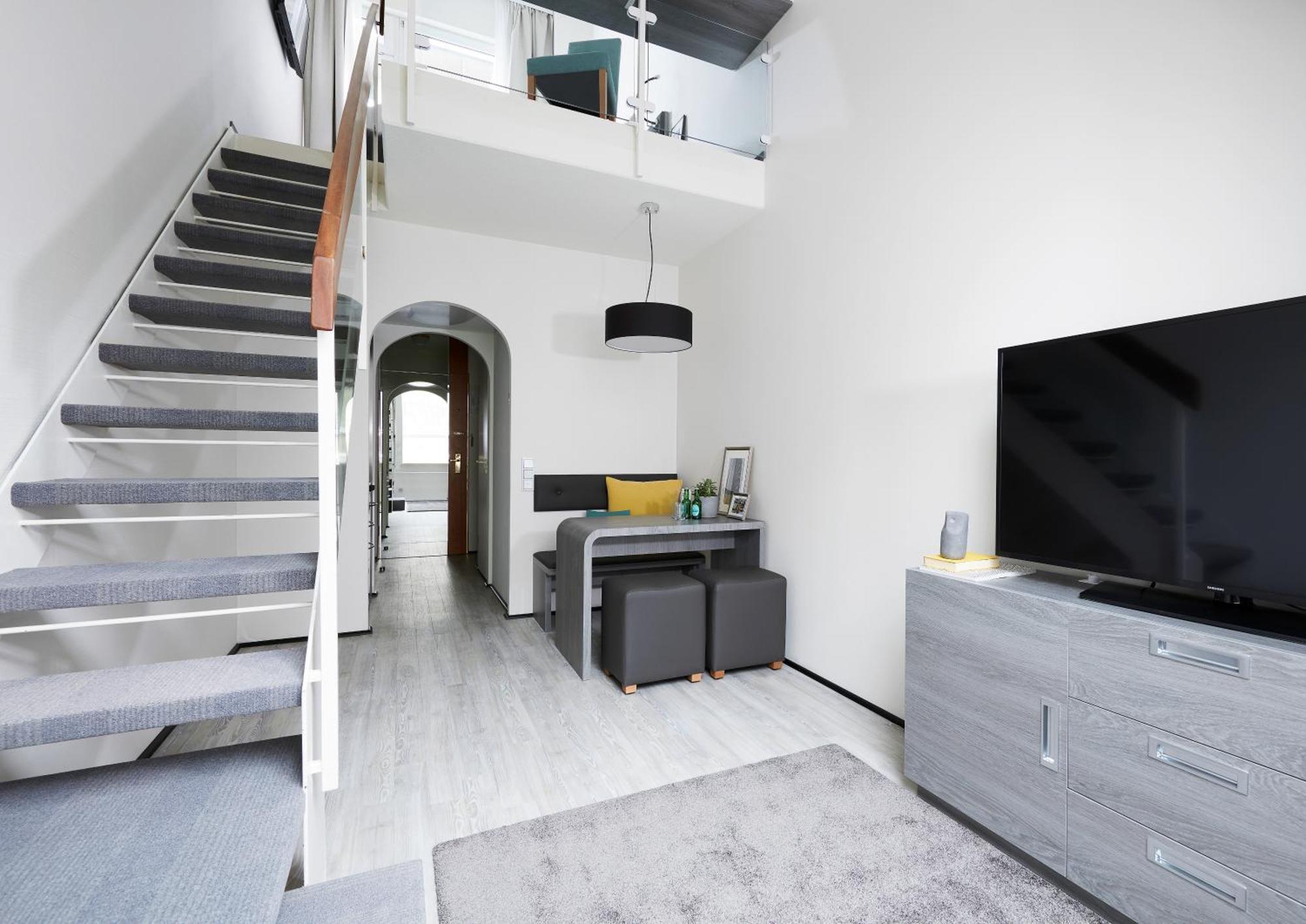 Superior Maisonette with Balcony or Terrace,1434186184:JPEG