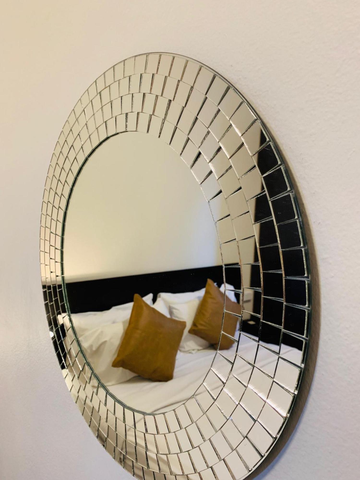 Double Room,1586837619:JPEG