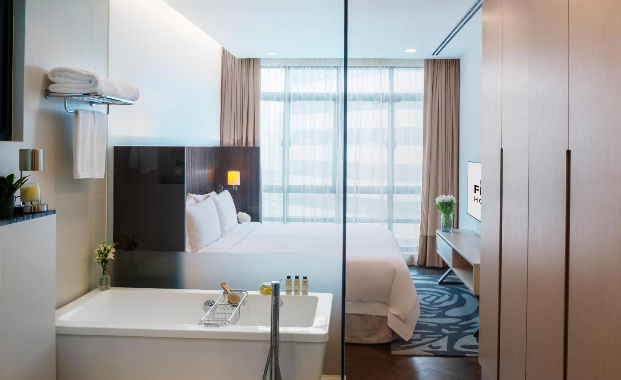 Premier One-Bedroom Apartment,1540467724:JPEG