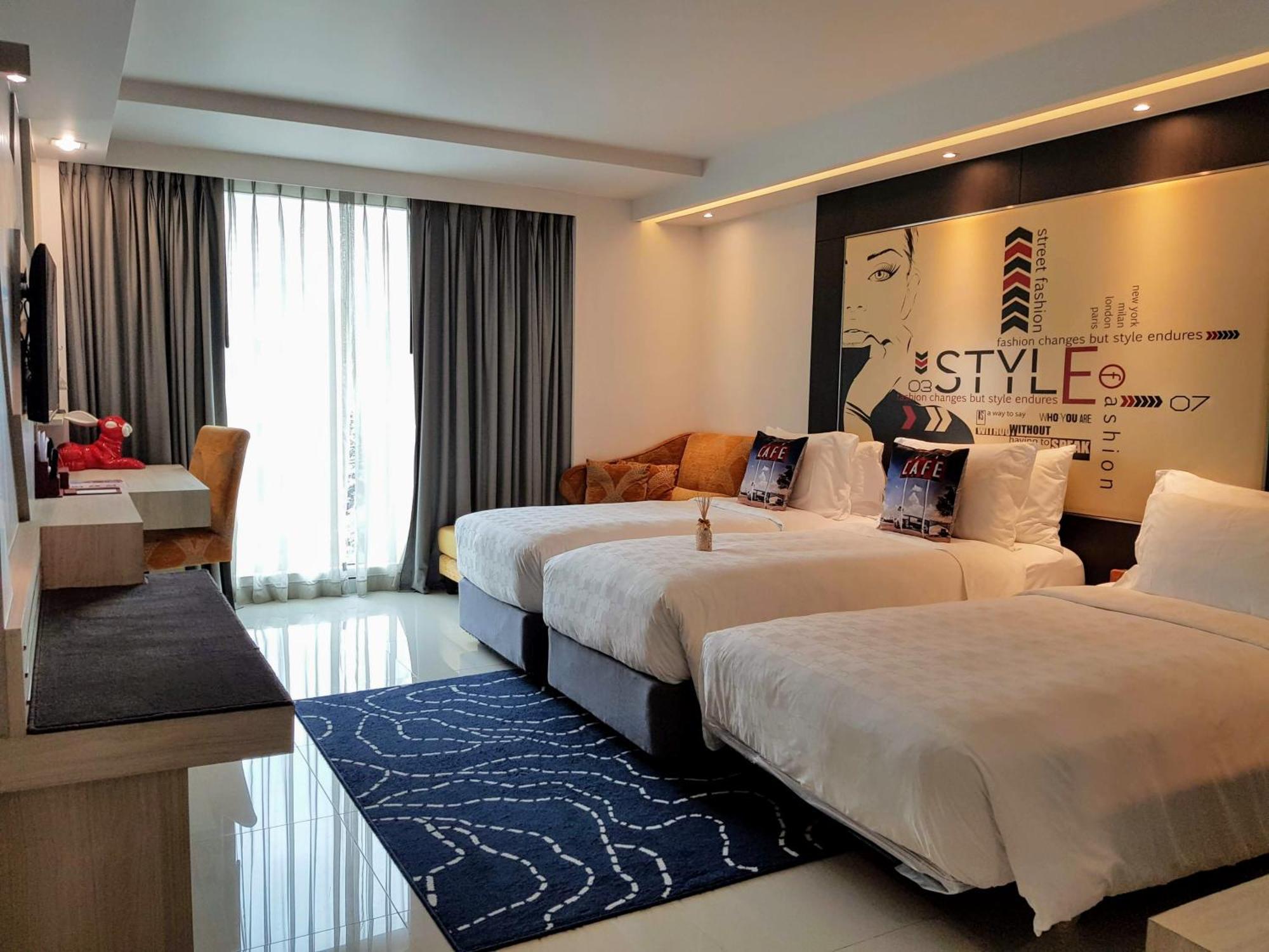 Triple Room