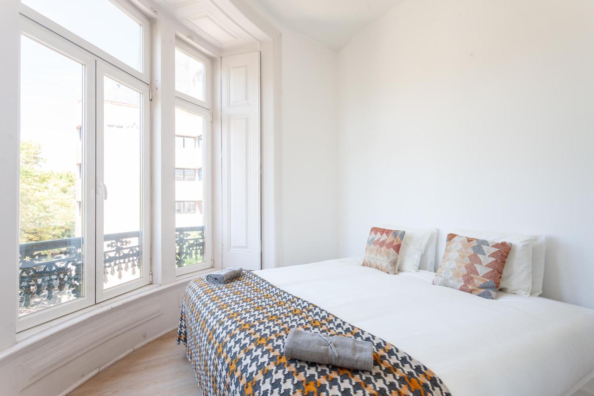 Quarto Duplo Standard com Casa de Banho Partilhada