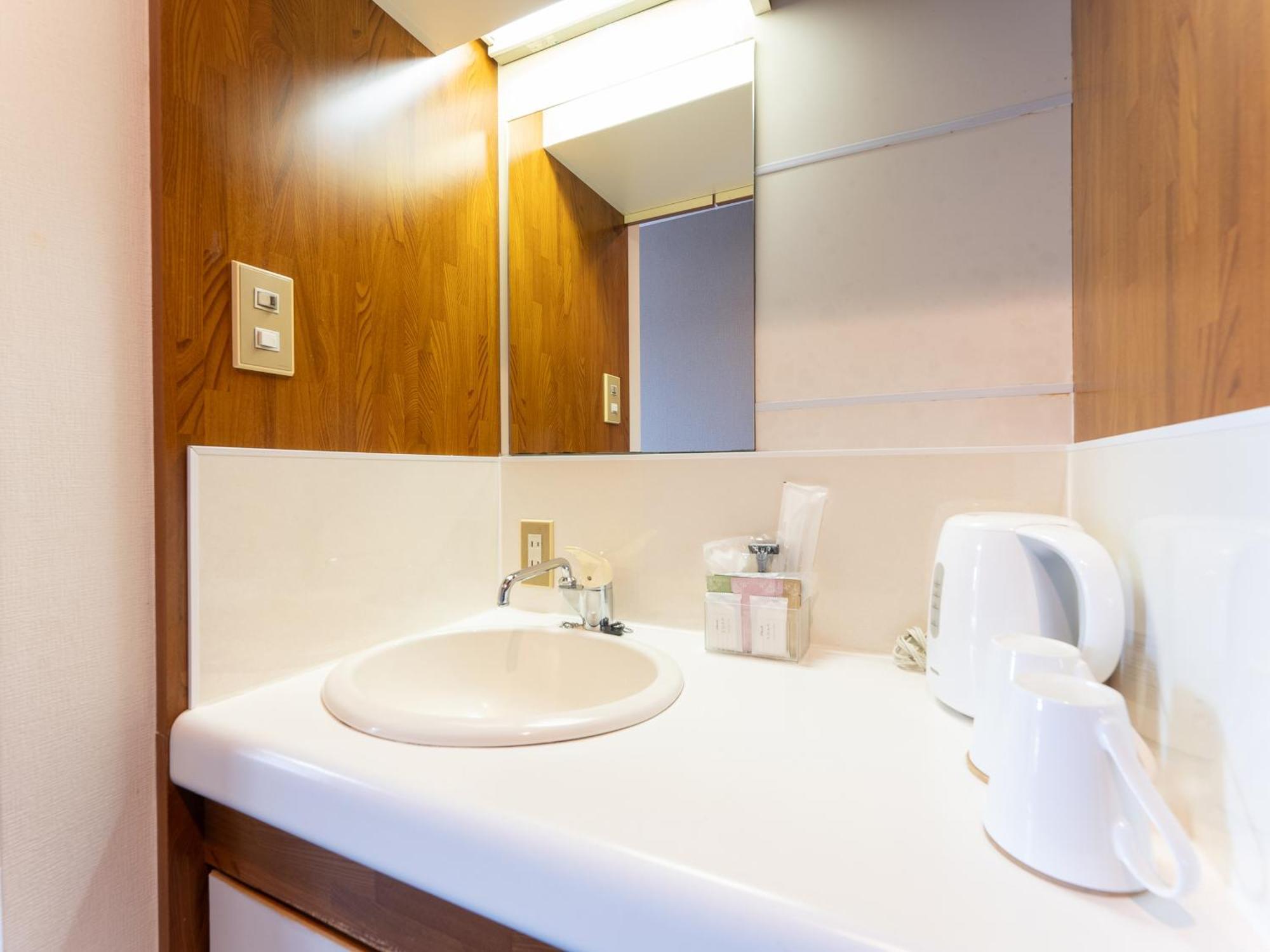 Double Room Small Double Bed Non-Smoking