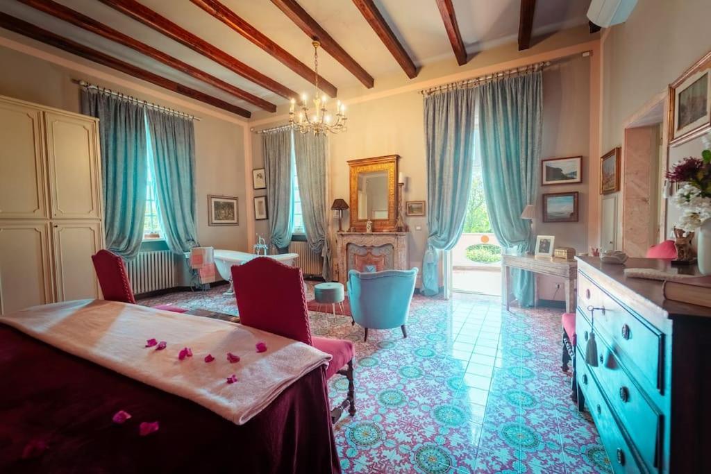 Villa Deluxe