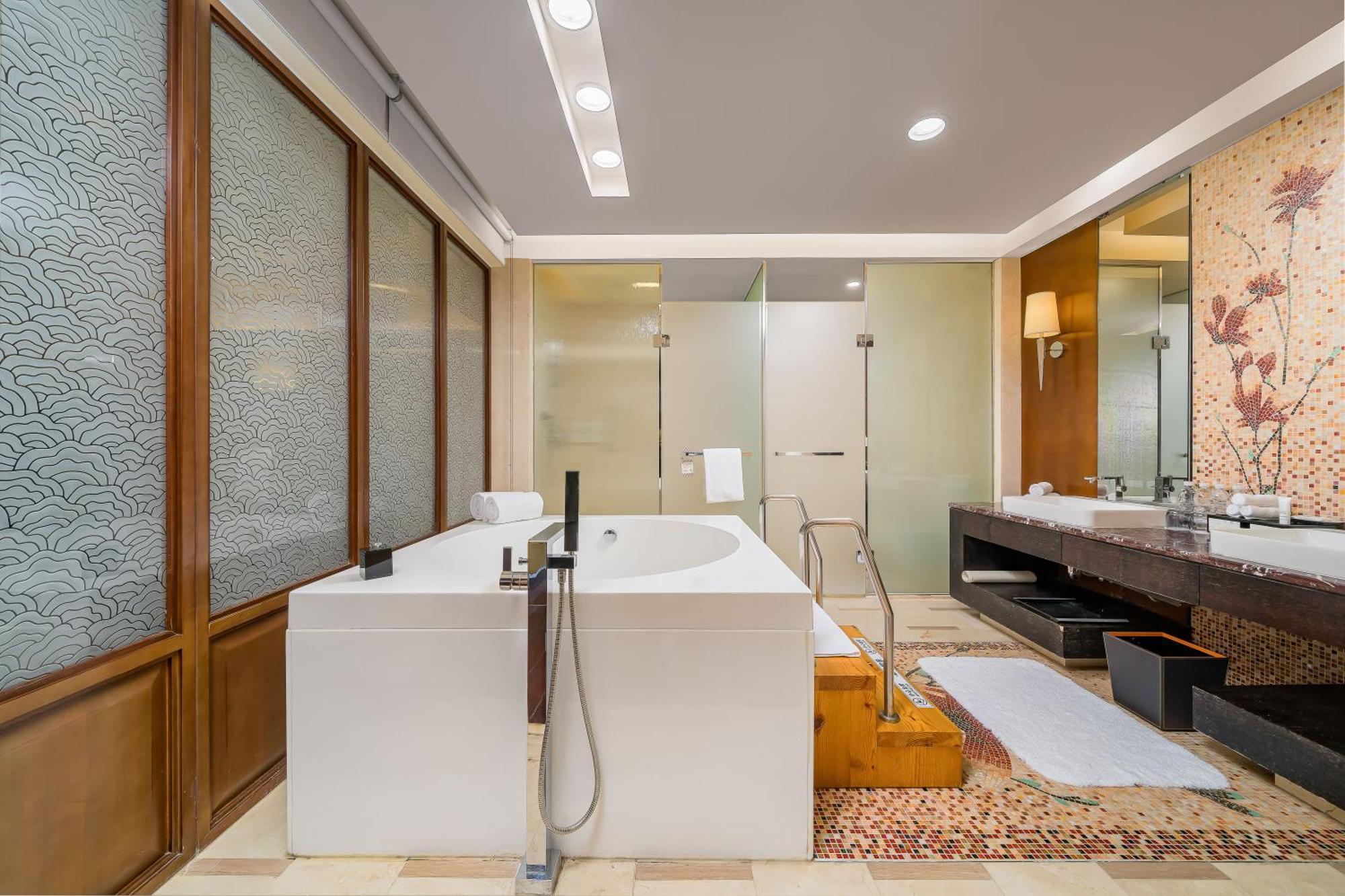 Premium One-Bedroom Apartment - King Bed