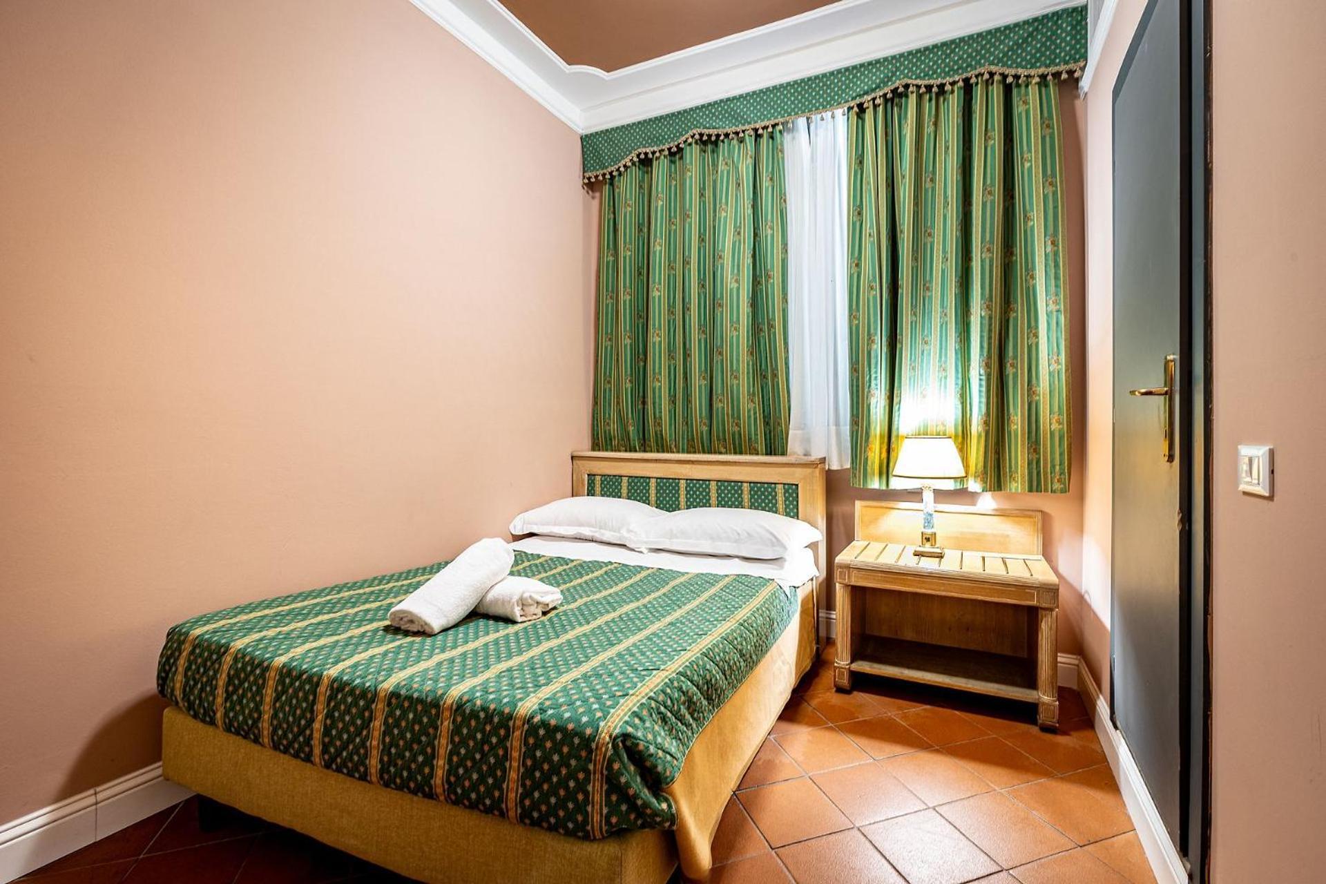 Kamer met Queensize Bed