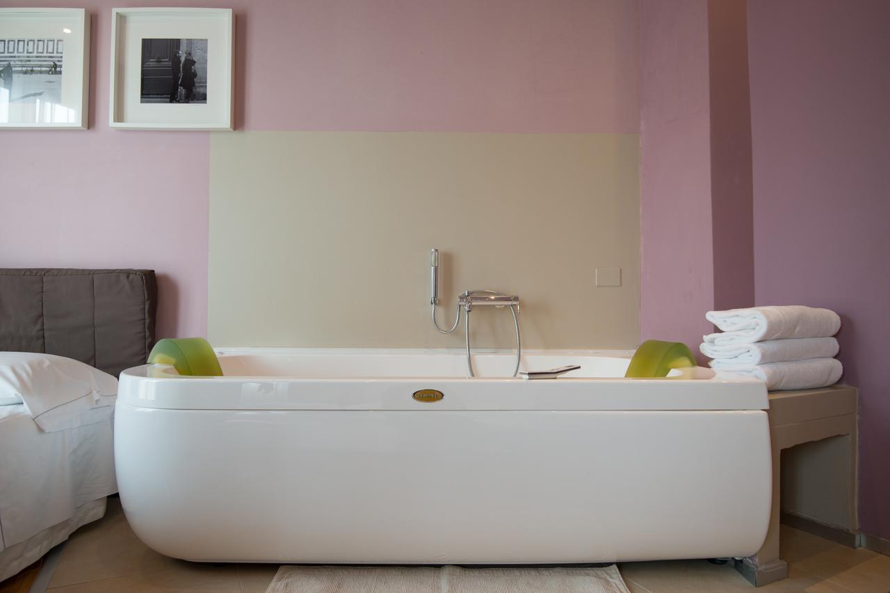 Deluxe Tweepersoonskamer met 1 of 2 Bedden en Bubbelbad