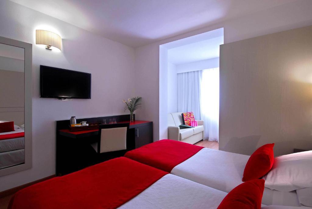 Double Room with Extra Bed (3 Adults),561901188:JPEG