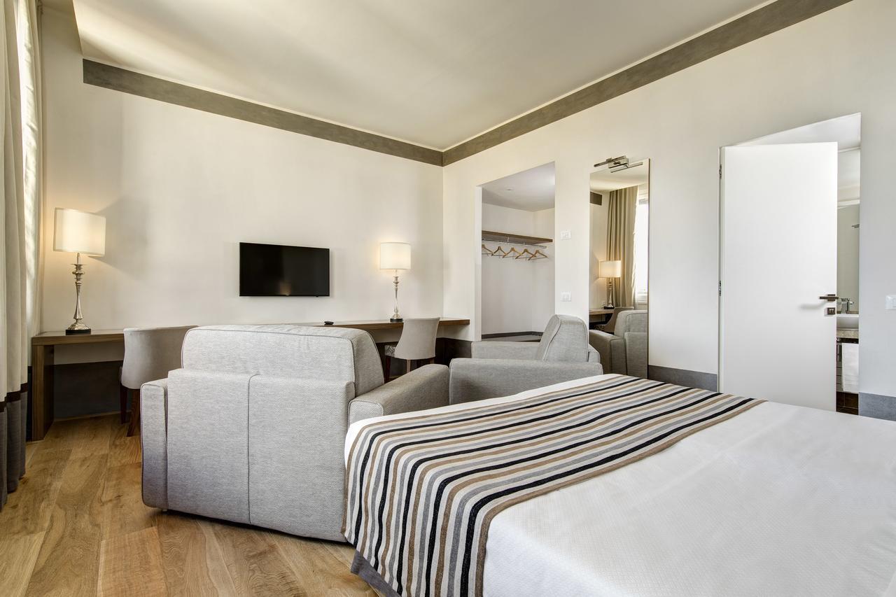 Junior Suite with Garden View,682202595:JPEG