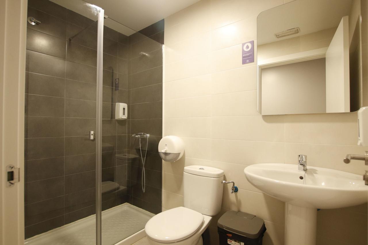 Triple Room with Private Bathroom,1657193763:JPEG