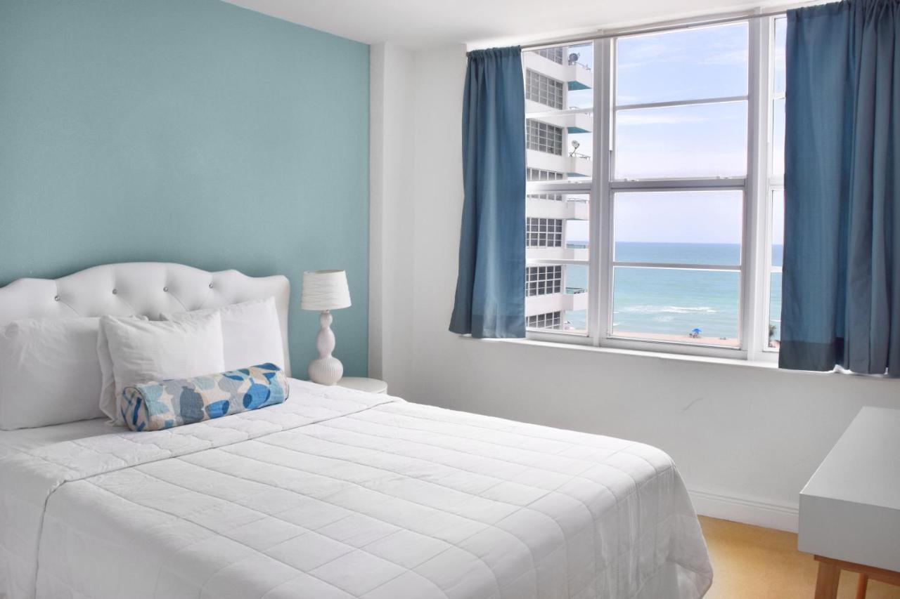 Deluxe Suite mit 2 Schlafzimmern, Meerblick, 2 Badezimmern und Küche
