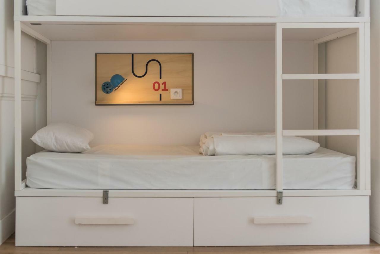Bunk Bed in 10-Bed Mixed Dormitory Room,784174995:JPEG