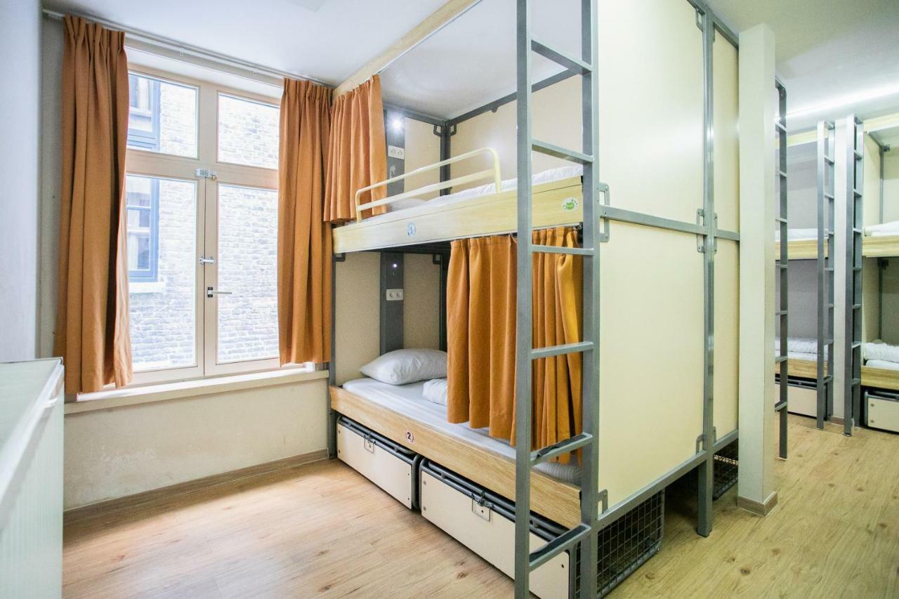 Bett im gemischten Schlafsaal mit 10 Betten