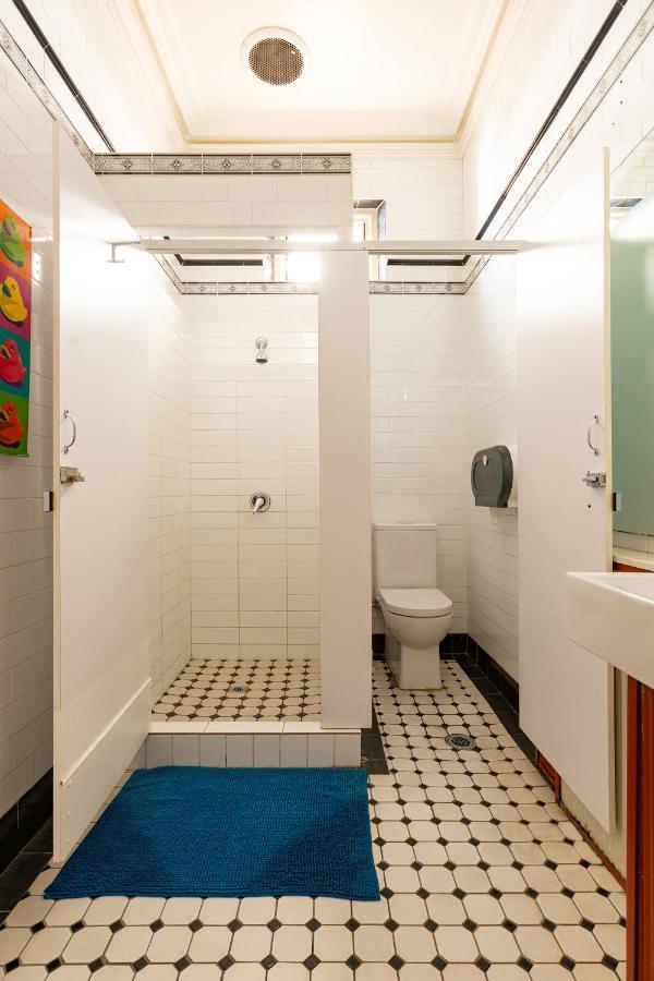 Bed in 4-Bed Mixed Dormitory Room with Shared Bathroom (age 18-36 years),994674952:JPEG