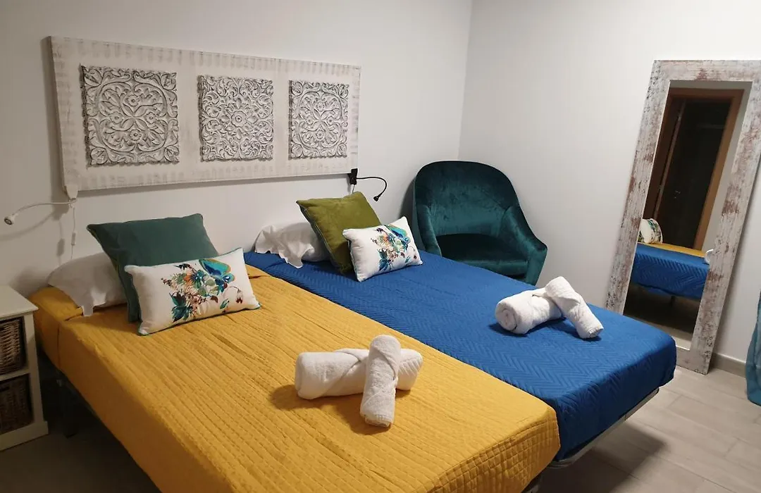 Lisbon Hostel Terminal 4-1