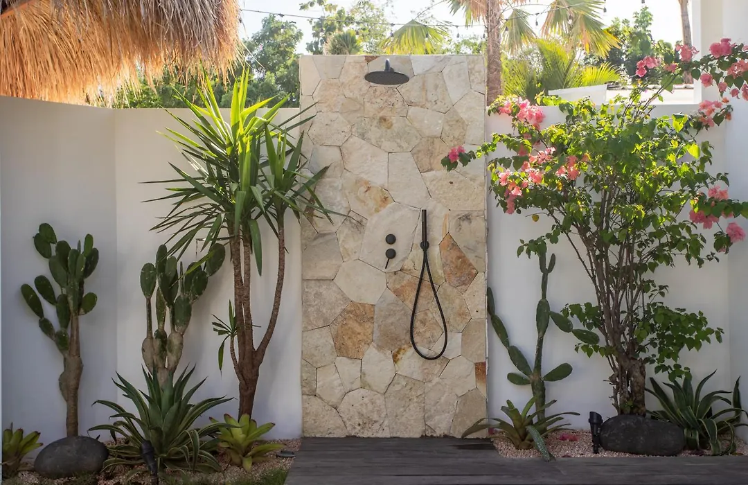 The Young Villas - Uluwatu-1