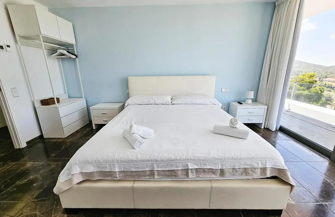 Villa Roca Llisa-1