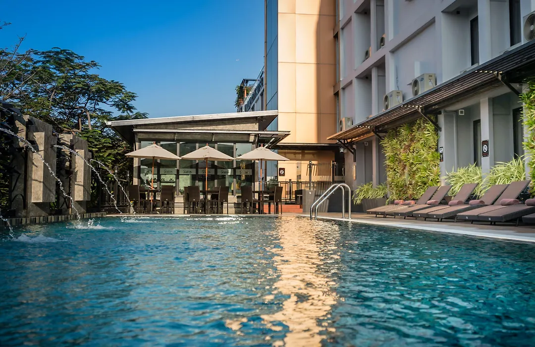 Nouvo City Hotel-1