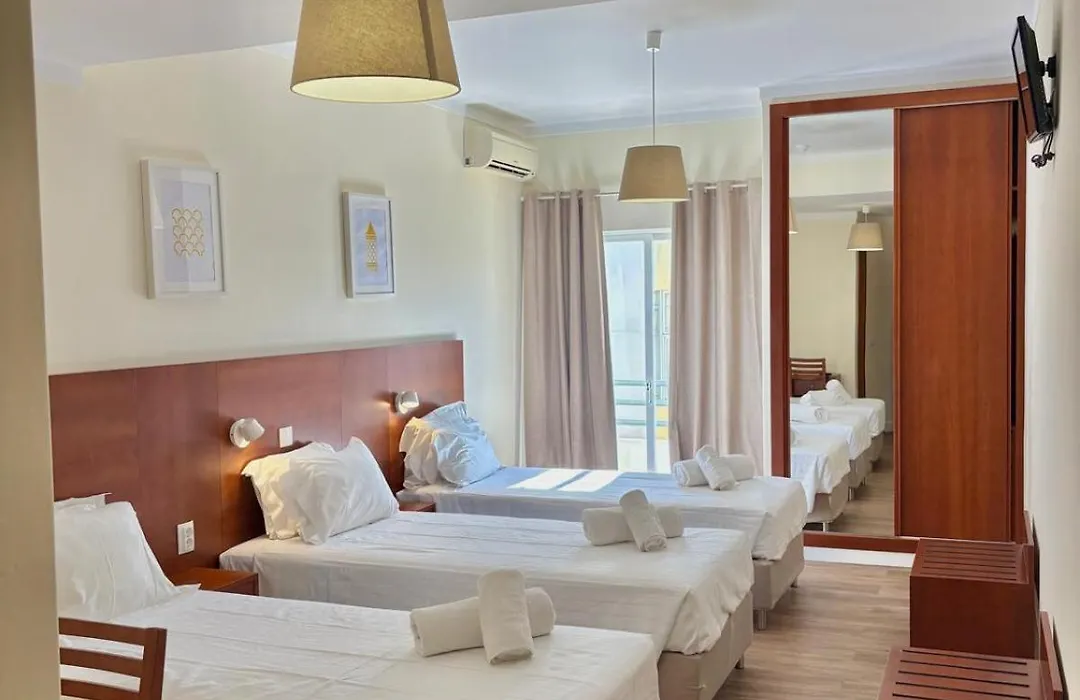 Hospedaria Buganvilia Alvor-1