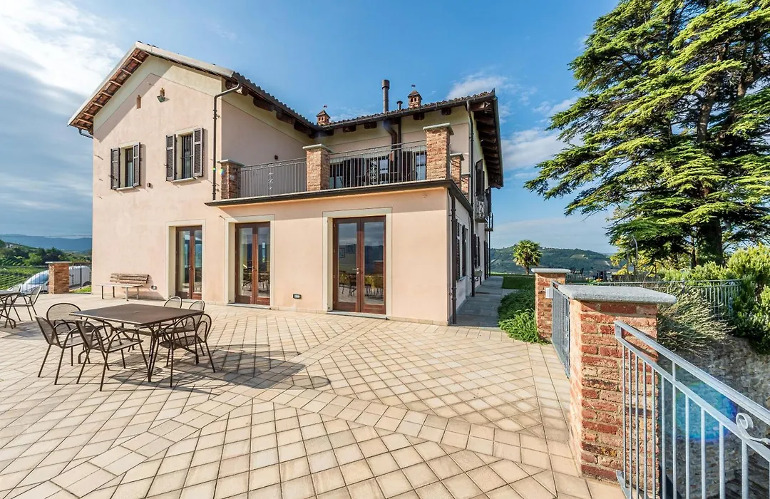 Villa Bricco Paglieri-1
