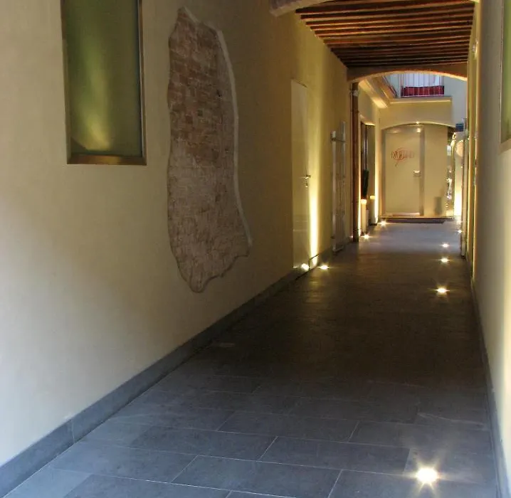 Parizzi Suites&Restaurant-1
