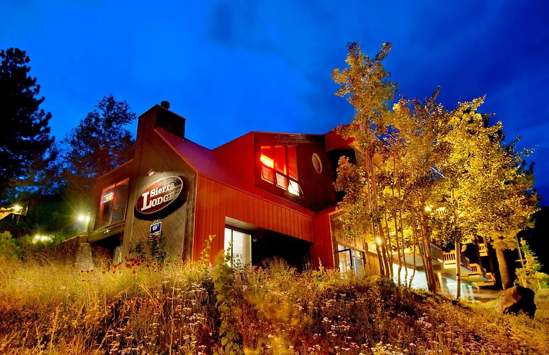 Sierra Lodge-1
