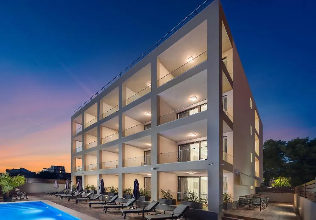 Ellure Luxury Suites-1