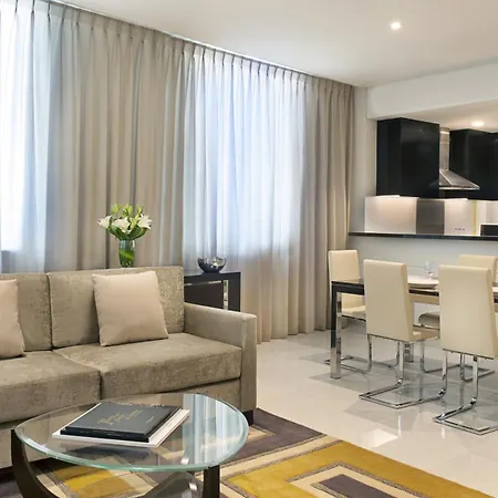 DAMAC Maison Cour Jardin-3