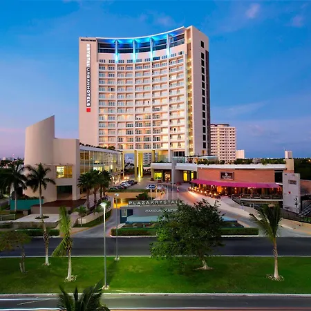 Krystal Urban Cancun & Beach Club-2