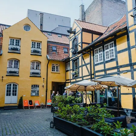 Capsule Hotel Nyhavn63-2