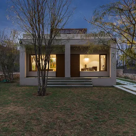 Stayvista The Owl House: Hillside Villa with Terrace and Lawn-3