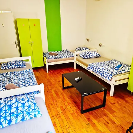 Croparadise Hostel-2