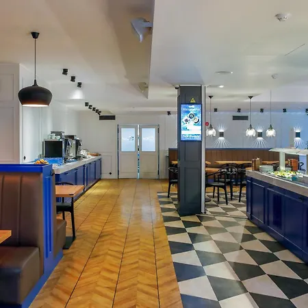 Metropol Hotel-2