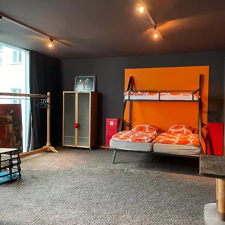 Heart Of Gold Hostel & Capsules Berlin-3