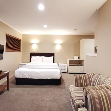 Cornwall Park Motor Inn-3