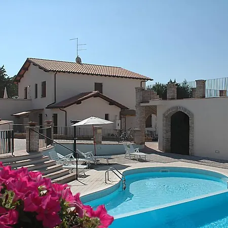 Borgo Valmarina-2