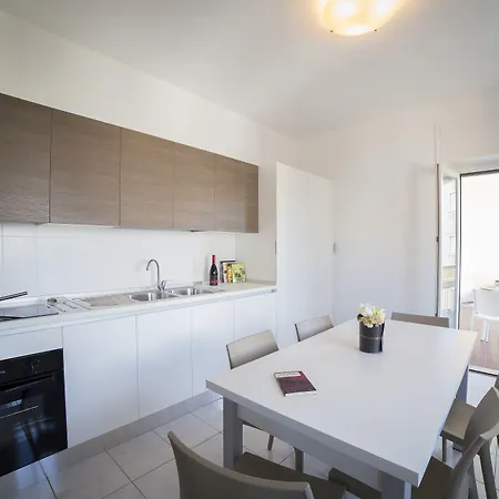Aurum Aparthotels Gambara-2