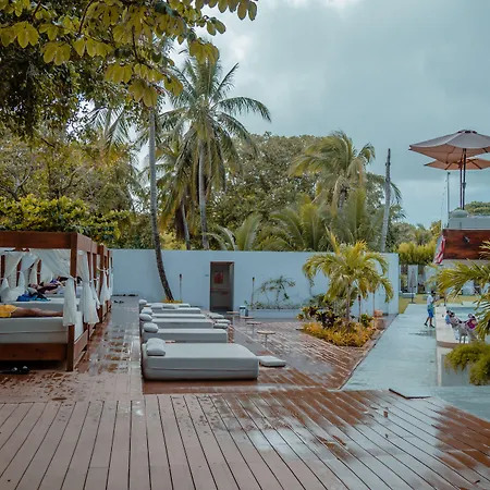 Dreamer Beach Club-3
