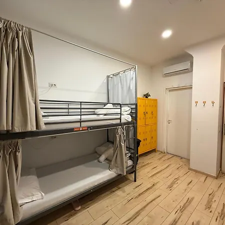 QUO Milano-2