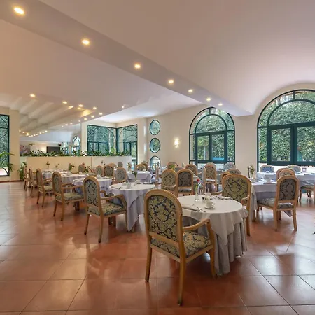 Aldrovandi Residence City Suites-3