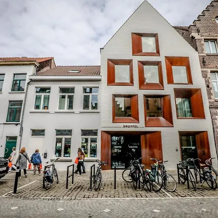 Snuffel Youth Hostel-2