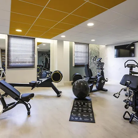 Novotel Bordeaux Centre Ville-3