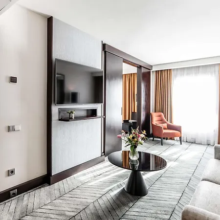 Sofitel Lisbon Liberdade-2